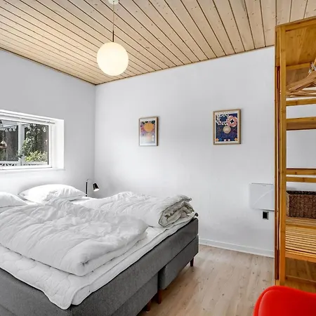 Prázdninový dům Holiday Home Helin - 800M From The Sea By Interhome Rødby